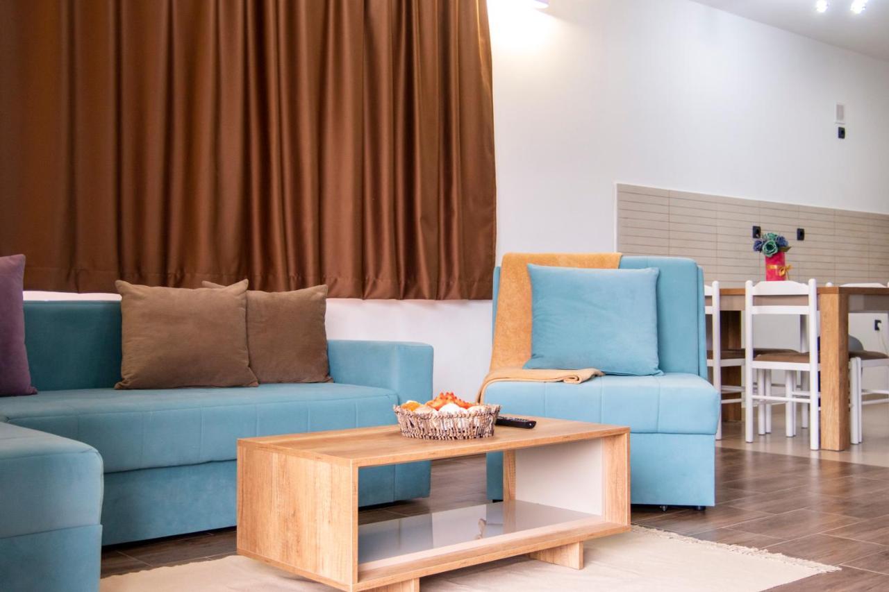 Hotel Lajka Luxury Улцинь Экстерьер фото