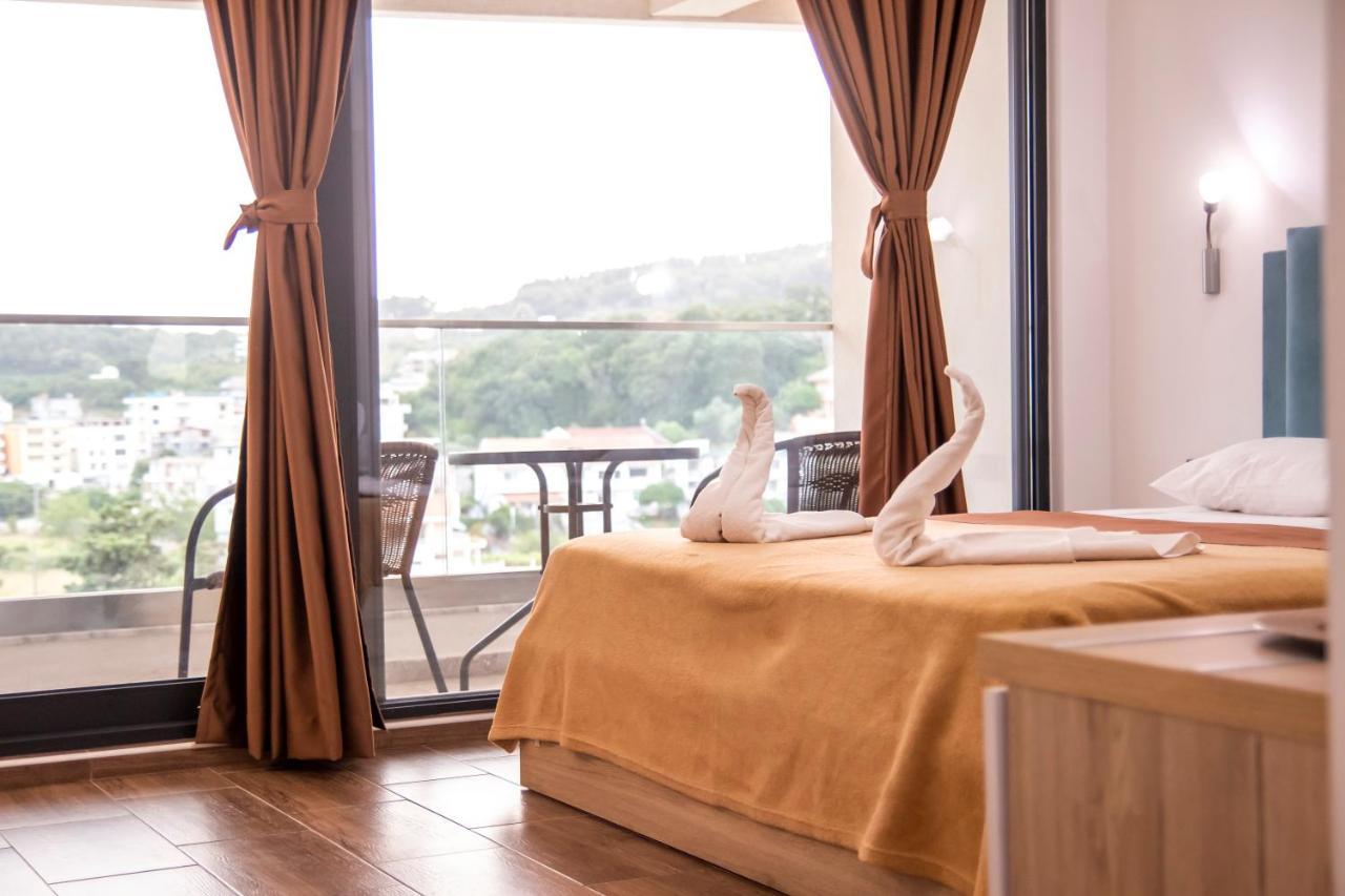 Hotel Lajka Luxury Улцинь Экстерьер фото