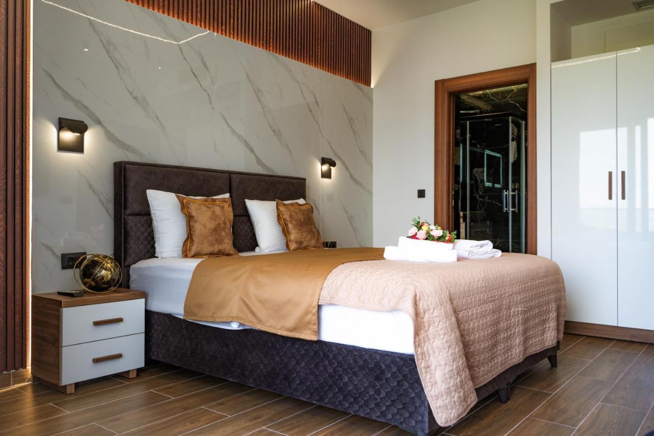 Hotel Lajka Luxury Улцинь Экстерьер фото