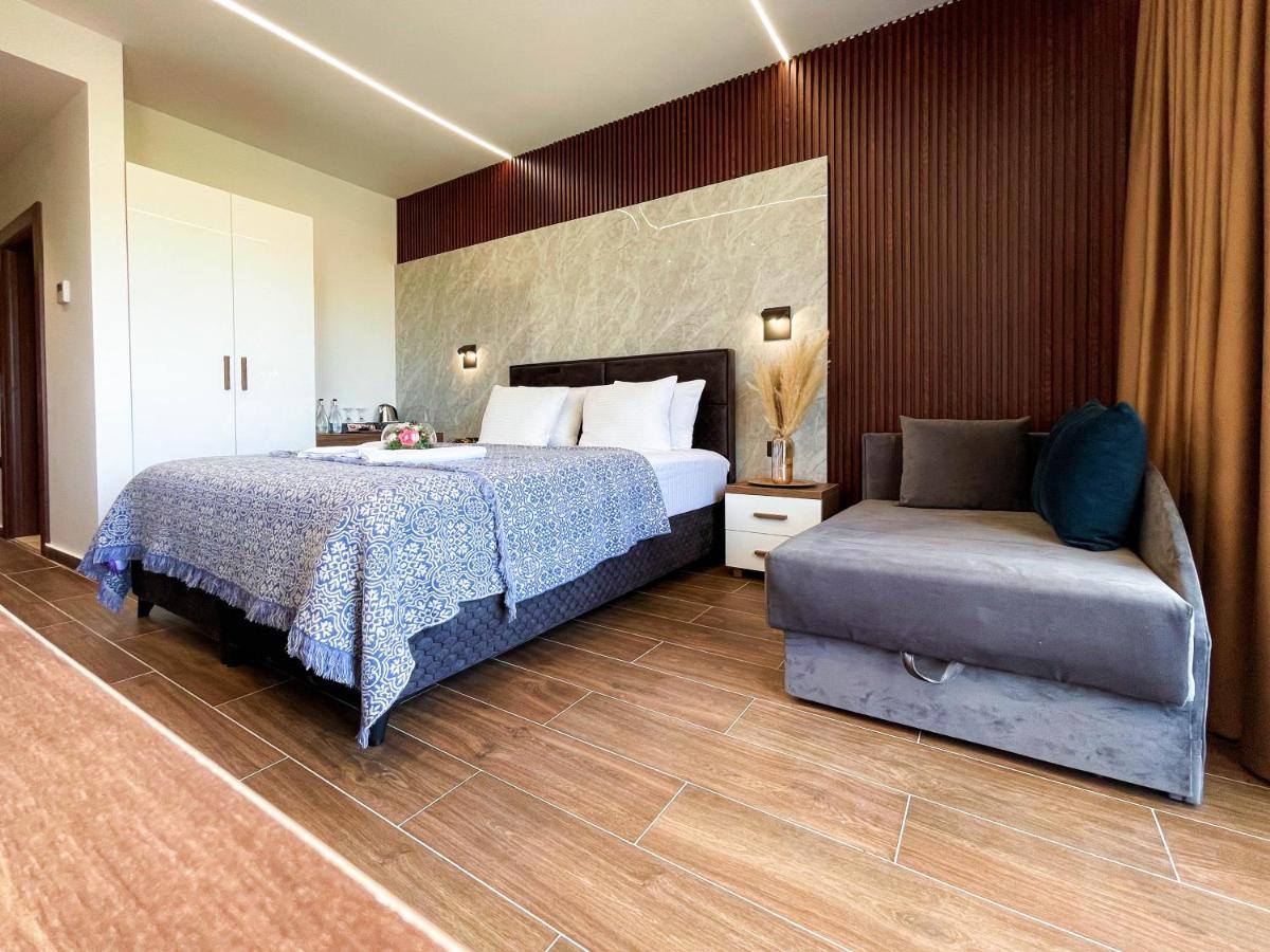 Hotel Lajka Luxury Улцинь Экстерьер фото