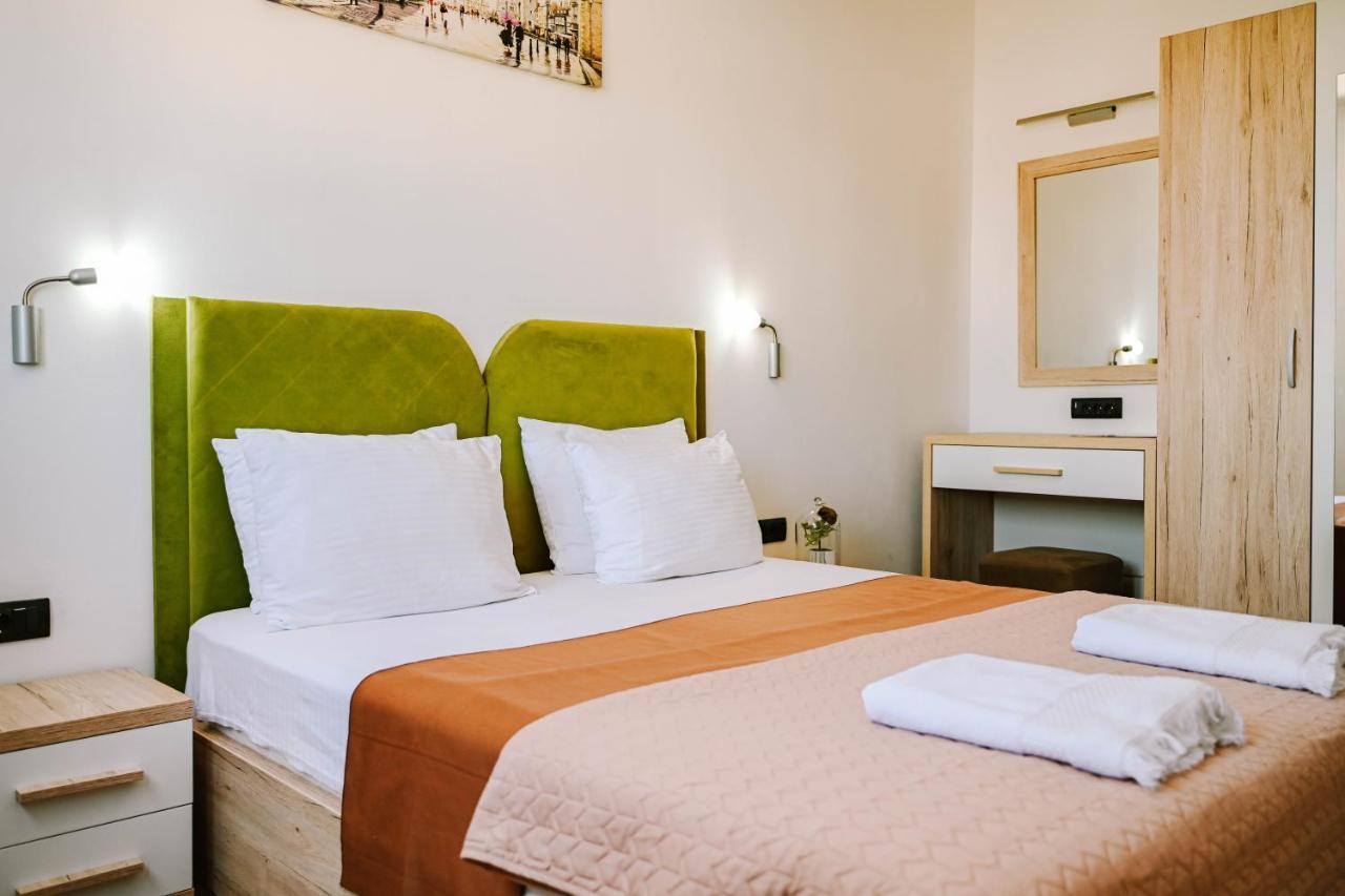 Hotel Lajka Luxury Улцинь Экстерьер фото