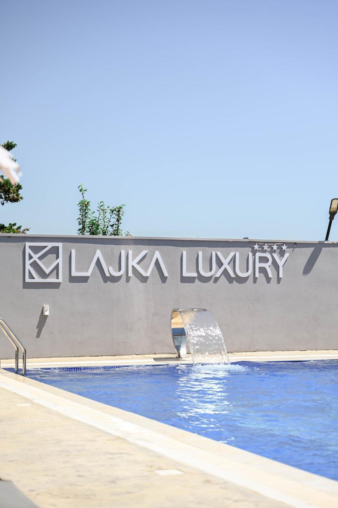 Hotel Lajka Luxury Улцинь Экстерьер фото