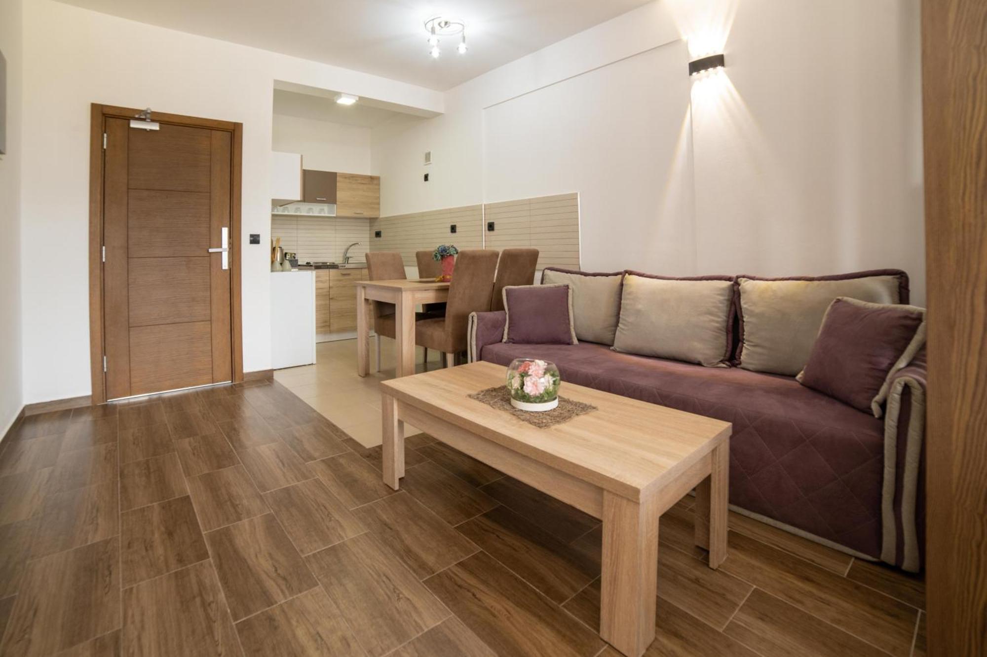 Hotel Lajka Luxury Улцинь Экстерьер фото