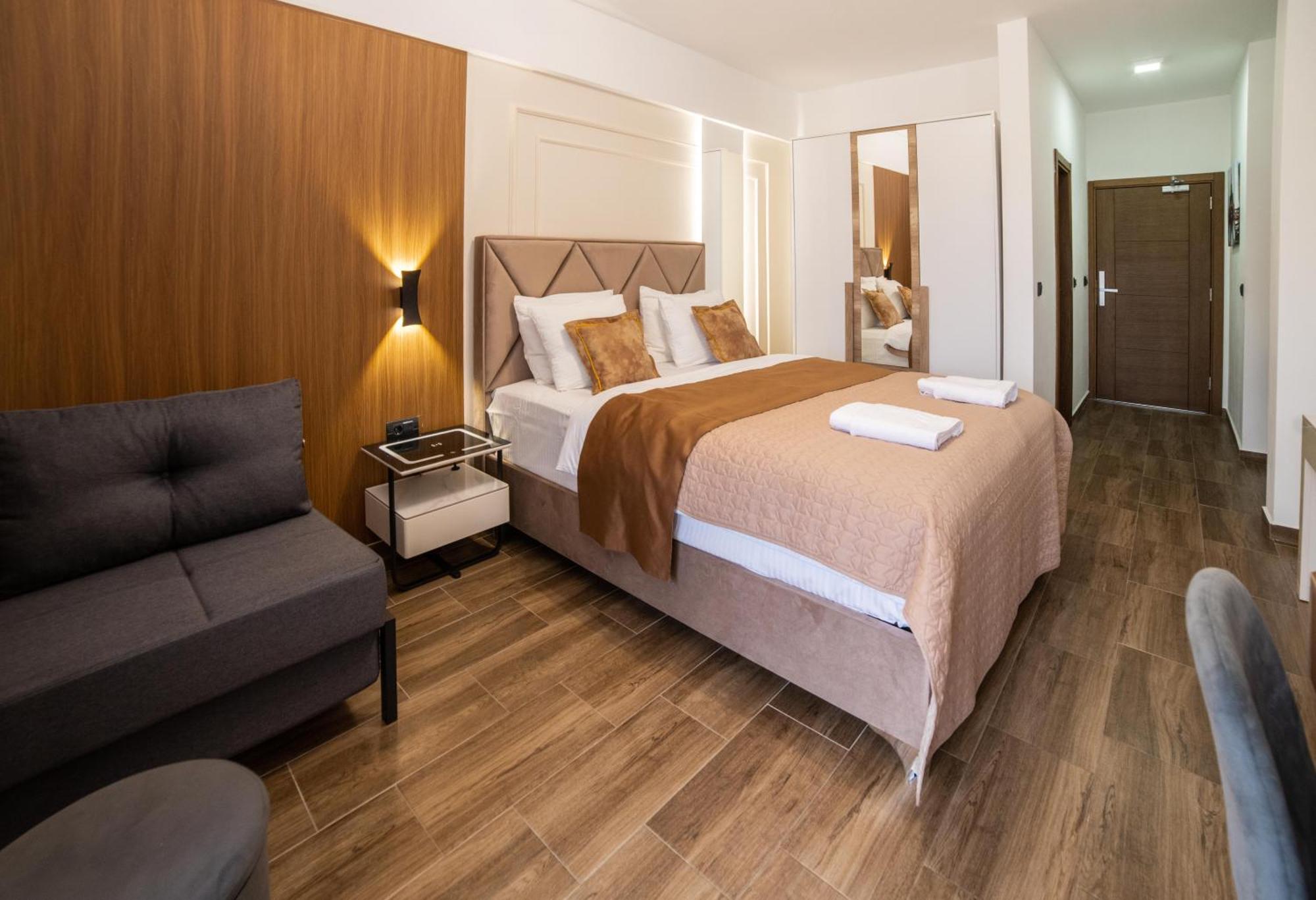 Hotel Lajka Luxury Улцинь Экстерьер фото